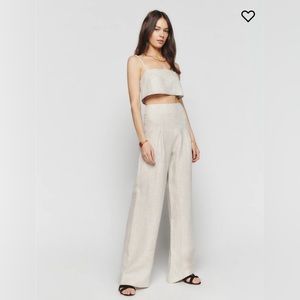 Reformation Cleo Linen Two Piece Set (Petite)
Color: Oatmeal
Size: 8P